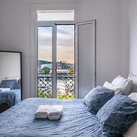 Superb Cute Flat Barcelona Bests View On The Sea For Couple Buitenkant foto