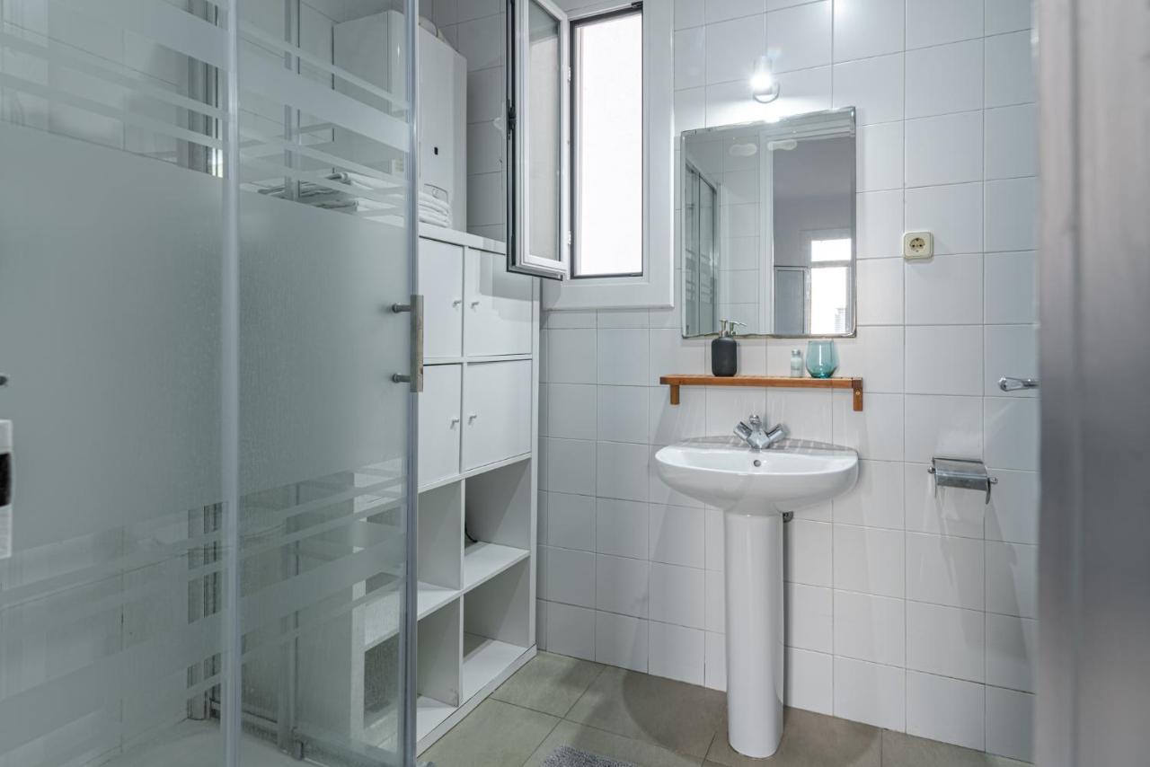 Superb Cute Flat Barcelona Bests View On The Sea For Couple Buitenkant foto